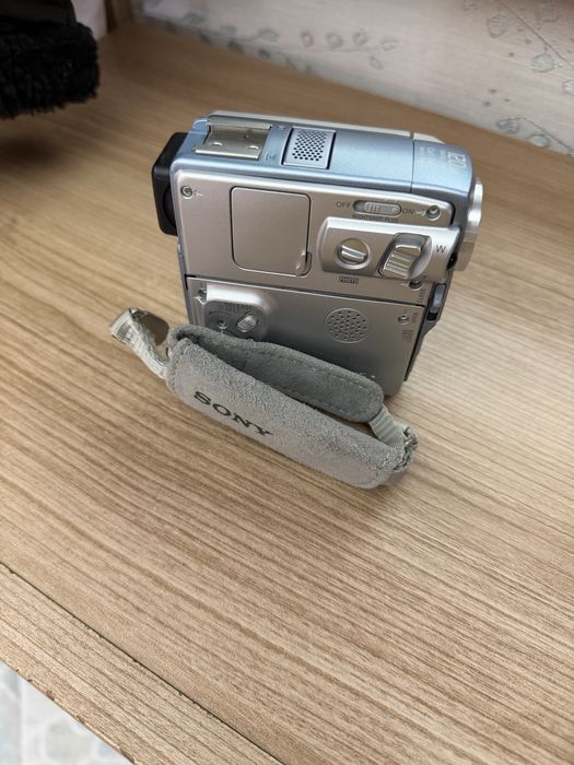 Видеокамера Sony