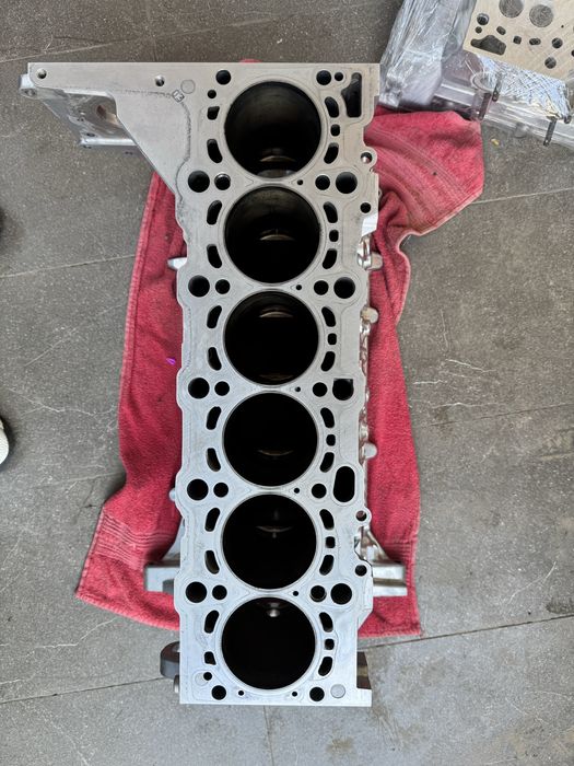 Блок M57 231/235/286