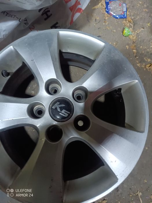 Продам диски на 15 Киа к 5