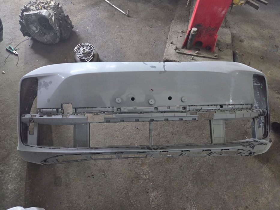 Бампер ЛИ 7 за 160 тыс. (передний оригинал)