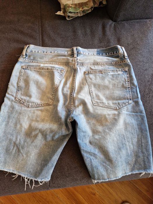 Pantaloni scurți H&M nr 32 barbati