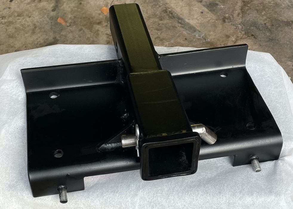 основа,плоча,монтаж,конзола за лебедка към теглич 2"