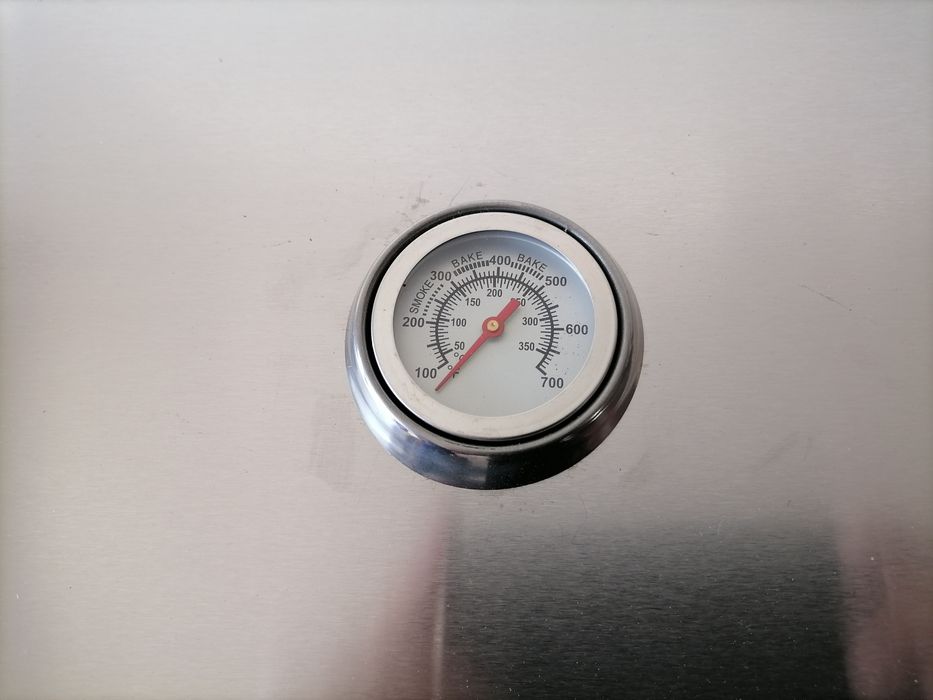 Газово грил - барбекю - ново, ново, ново