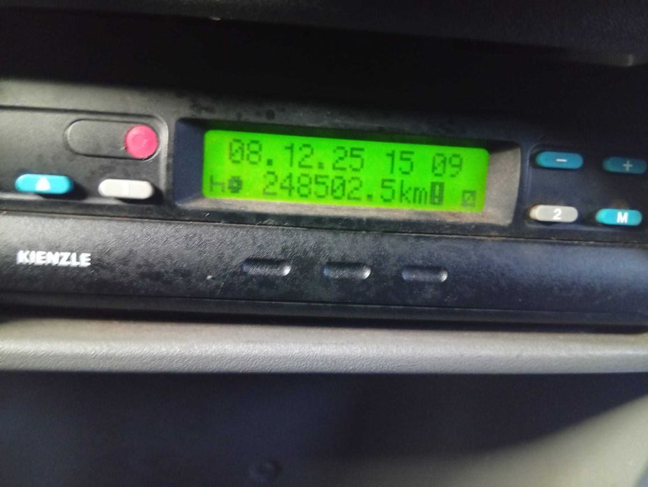 Iveco Daily cu lift hidraulic 2.8 Turbo Diesel 2004