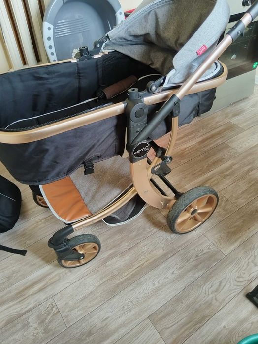 Продаю коляску хорошую