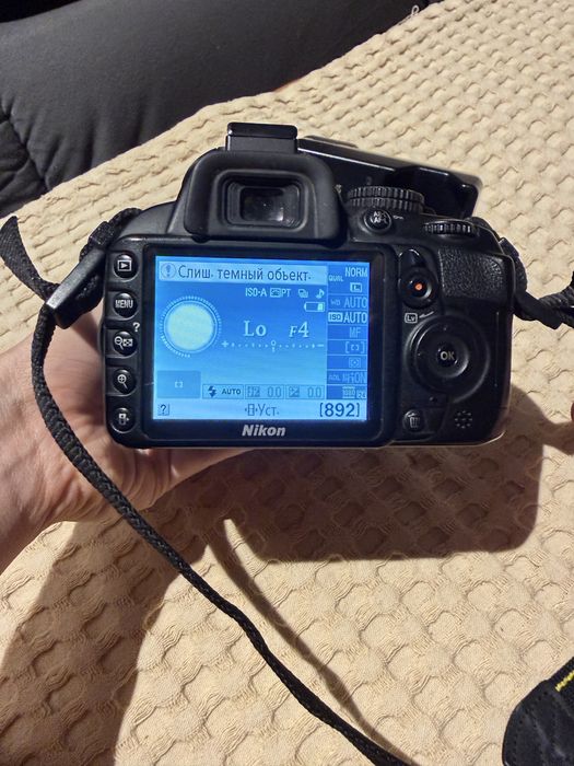 Камера Nikon D3100