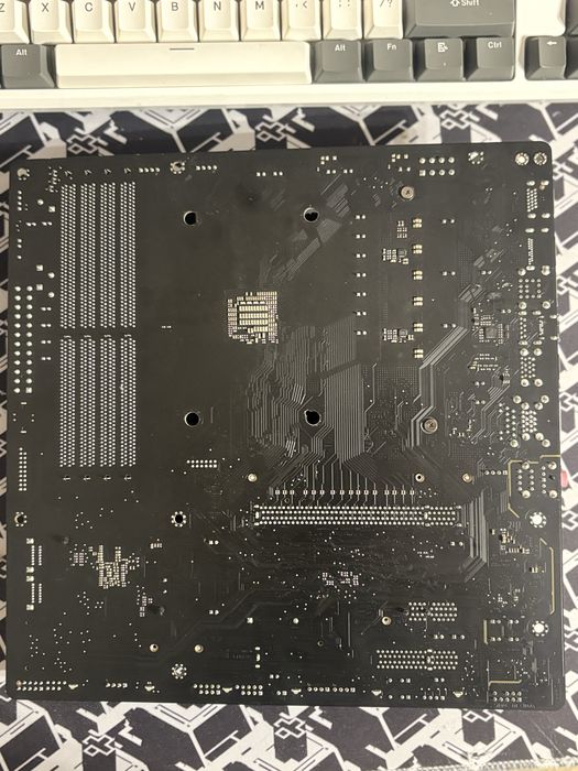 Vand placa de baza Asrock