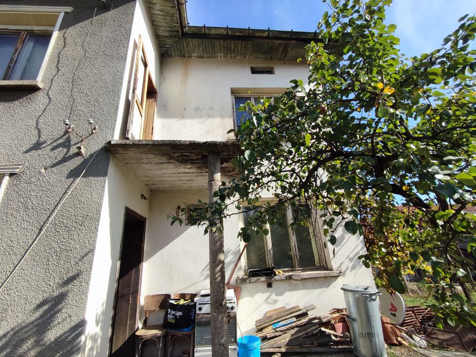 Продава се Къща в Берковица - 70 кв.м за 1093 €/кв.м - Снимка #3