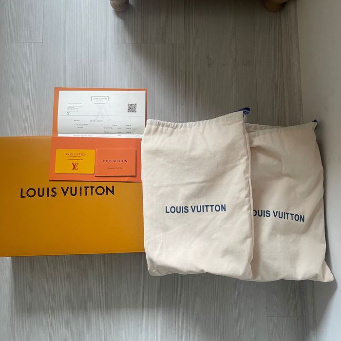 Louis Vuitton Skates Gri Mărimea 43