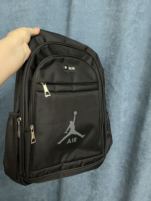 Продам новые рюкзаки