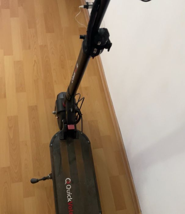 Trotinetă QuickVolt 10