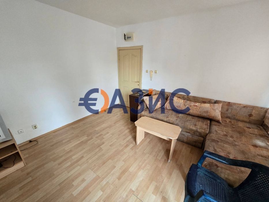 Продава се Двустаен апартамент в к.к. Слънчев бряг - 60 кв.м за 925 €/кв.м - Снимка #9