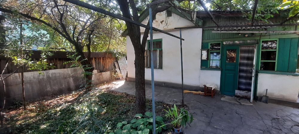 Uy sotiladi yer hisobida 3.4 sotix