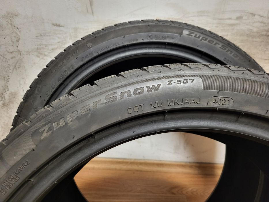 235/40/19 Goodride / зимни гуми