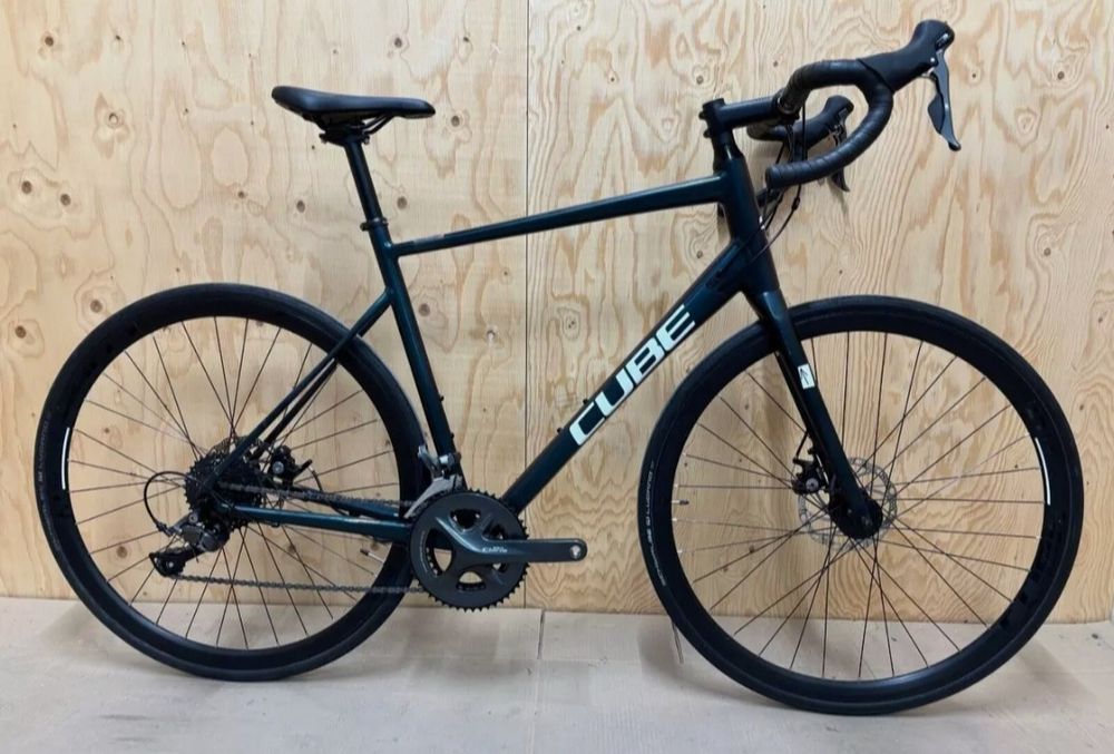 Cube Attain Pro Road Bike - 58cm 2022