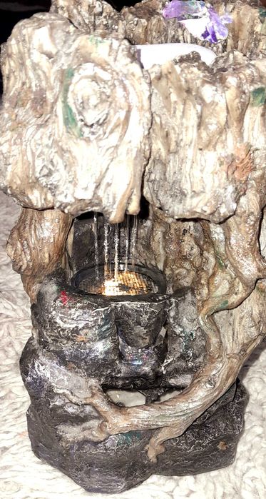 Стаен водопад с осветление-Германия