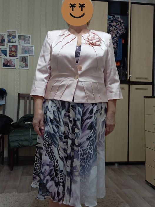 Продам платье 48 рр и 54 рр