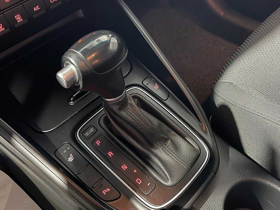 Dezmembrez Kia Carens (RP) 1.7 Crdi D4FD 116 Cai Cutie DCT 7 Trepte