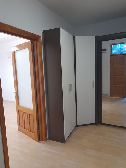 Casă 2 camere de închiriat – centrală proprie, Sector 2