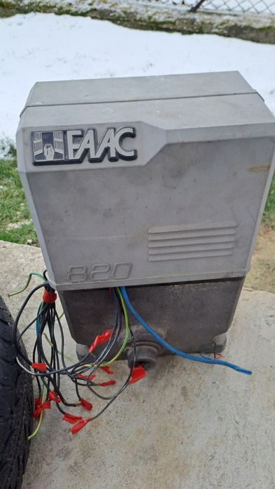 Motor poarta culisanta faac 820 sh