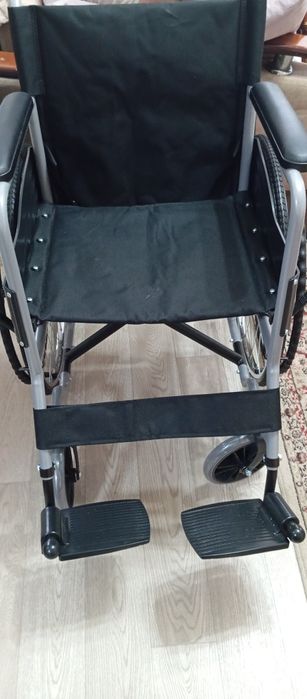 Коляска для передвижения