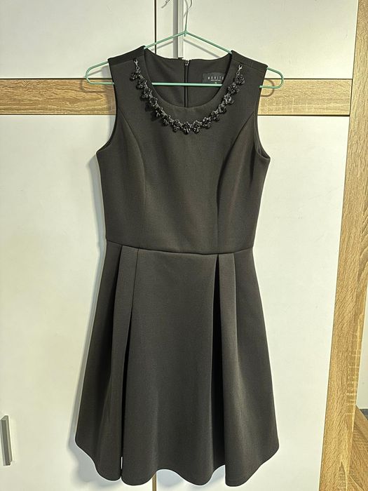 Роклята Mohito,Fabrizi