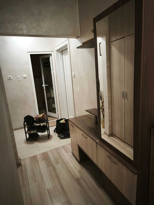 Портманто астра с кафяво