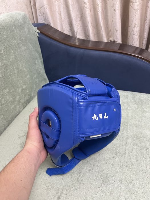 шлем для единаборств