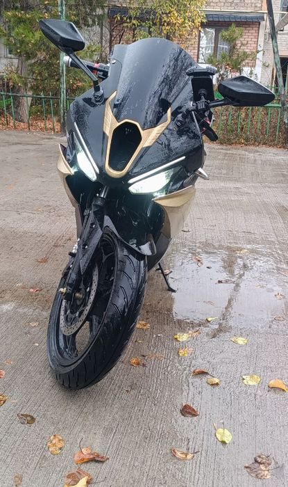 Продается мотоцикл 3000киловат