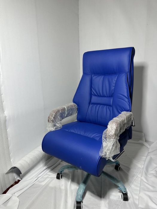 Кресло/уриндик/директорский кресло/офисный кресло/визитер/рахбар кресл