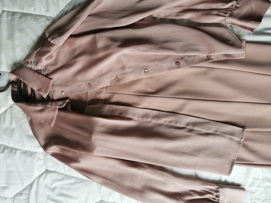 Avin сет пола и риза с пера