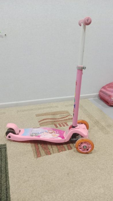 Продам детский самокат