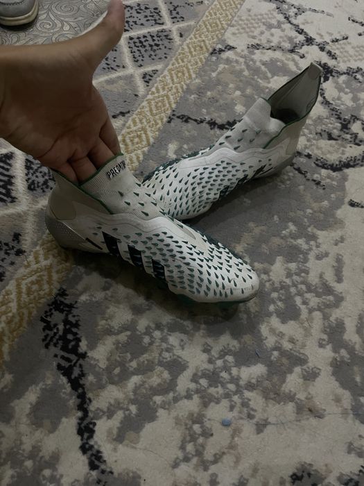 Бутсы Adidas predator freak +