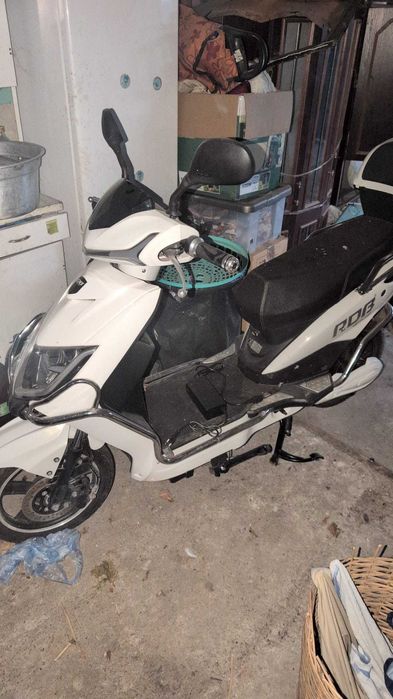 Vând scuter electric, preț avantajos