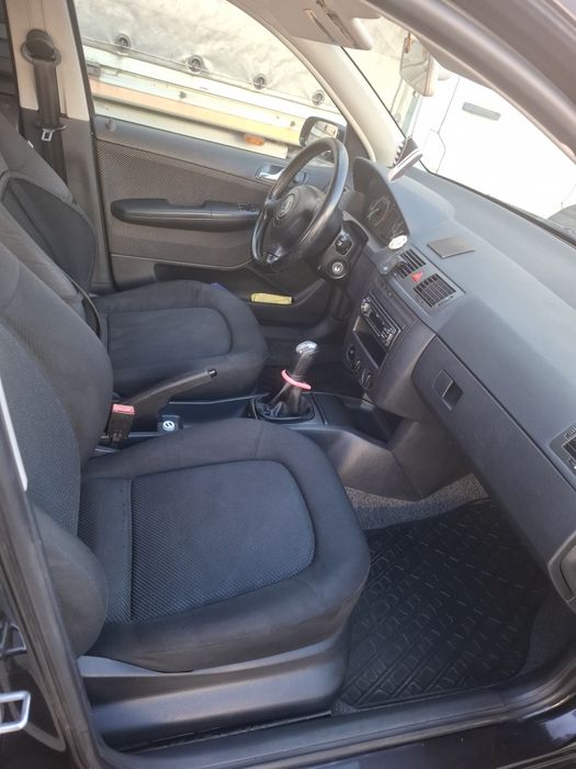 Skoda Fabia 1.4 Benzină, 2006, AC funcțional, 178.042 km – stare bună