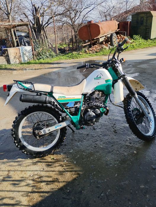 Yamaha XT 225 serow
