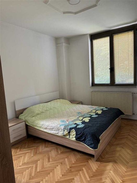 Дава се под наем Двустаен апартамент в Бургас, Славейков - 66 кв.м за 204 € - Снимка #3