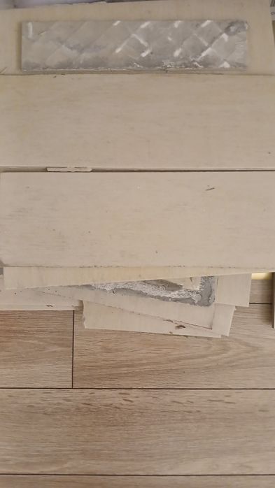 Ползвани плочи за под за 12лв