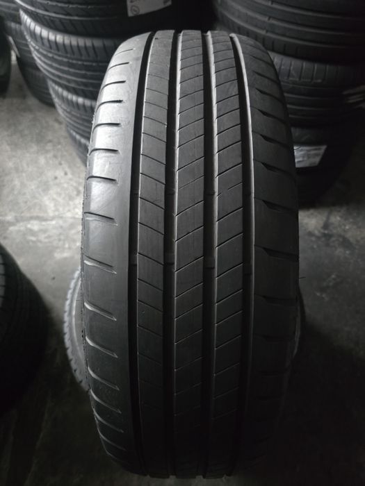 Bridgestone 225/65 R17 102V vară