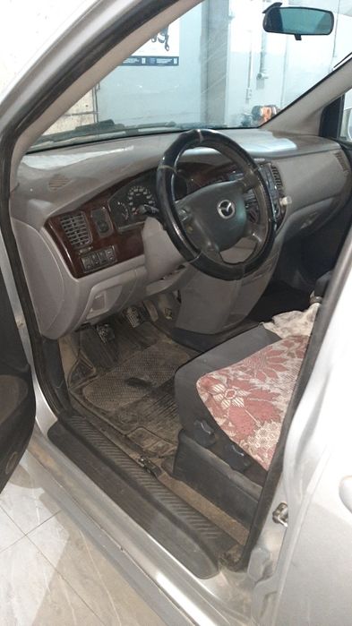 Отличная мазда мпв