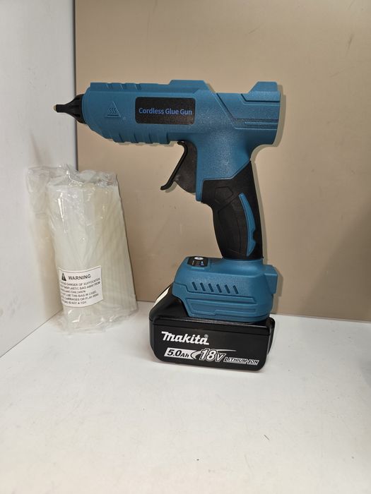 Пистолет за топъл силикон за батерии на Makita 18v
