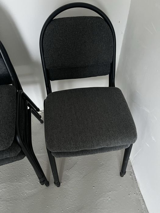 Продам Стулья новые 12 штук