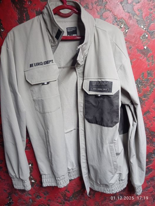 Куртка жилетка всё фирма пару раз одеты