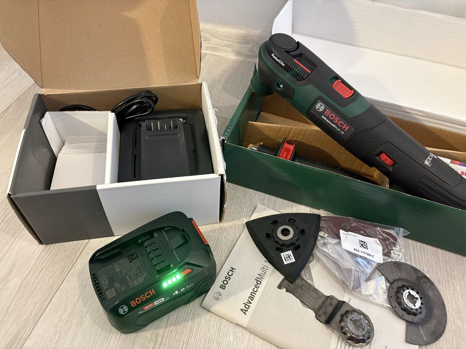 Multicutter Bosch multifunctional cu acumulator AdvancedMulti 18