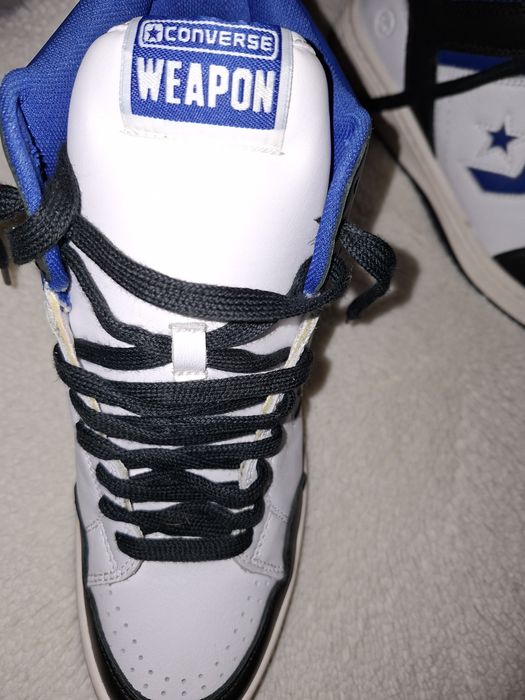 Adidași. Converse weapon