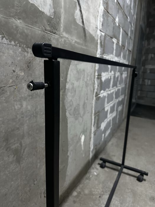 Рэйлы для одежды