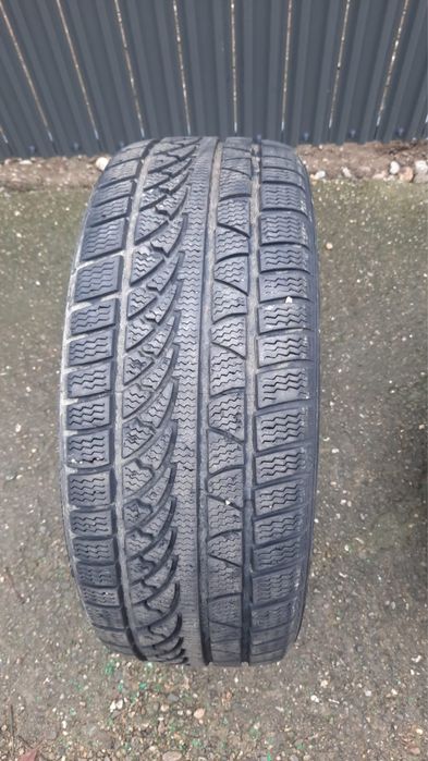 Anvelope iarna petlas 205/55/16