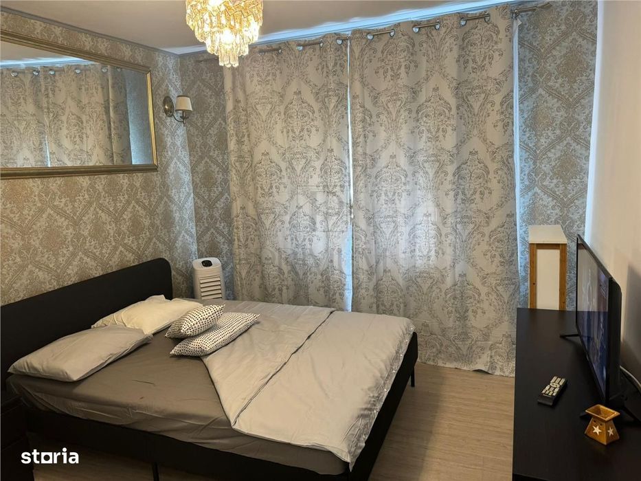 Garsoniera - Semidecomandat - Mobilată și Utilata - Zona Ara