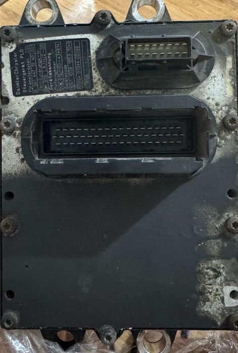 Компьютер двигателя на Атего 2007 года