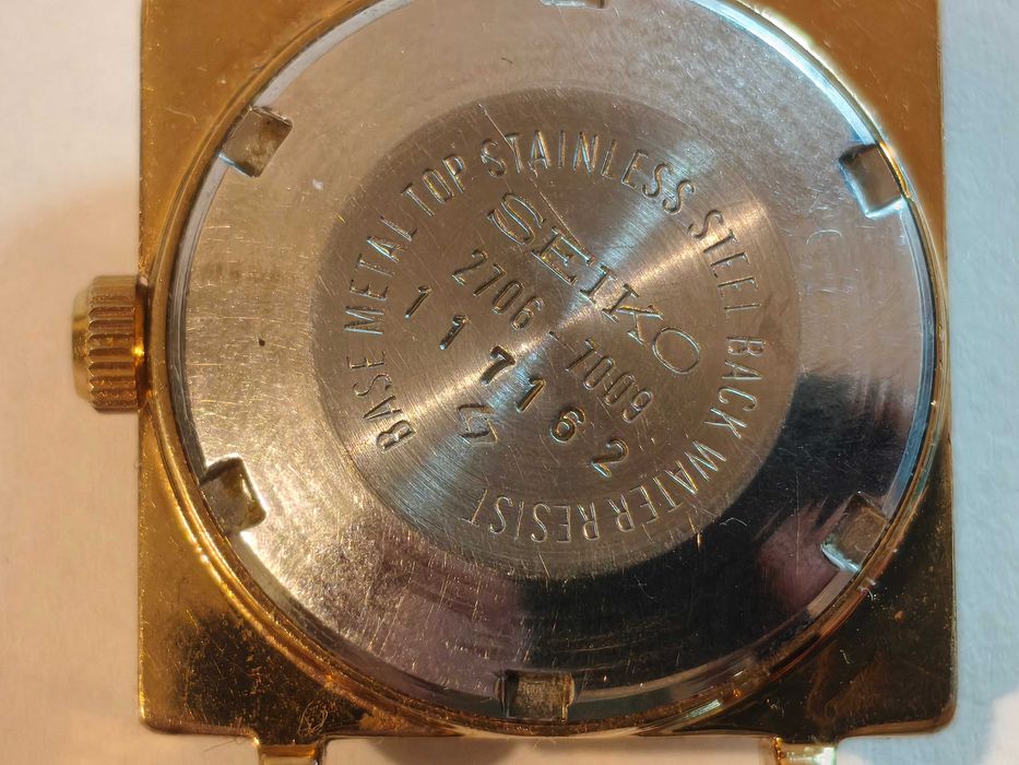 doua ceasuri dama vintage seiko si Berthoud Genève